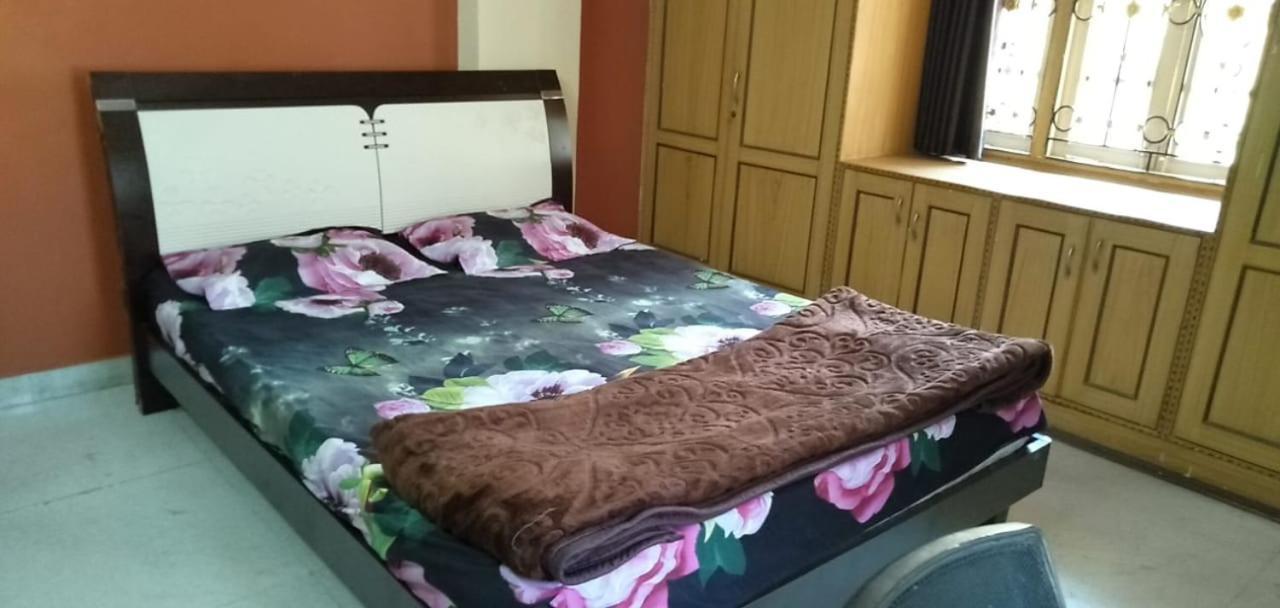 Srinivas Nilayam Apartment Hyderabad Luaran gambar